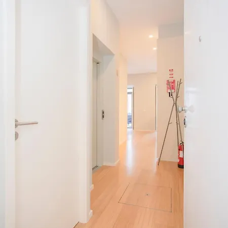 Liiiving In - Sweet Sunlight Terrace