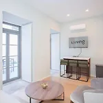 Apartment Liiiving In - Sweet Sunlight Terrace